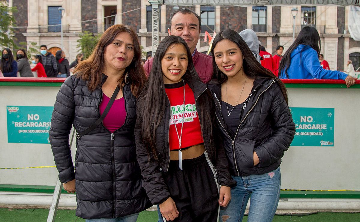 Matilde Moreno, Rogelio Espinosa y Jessica Espinosa