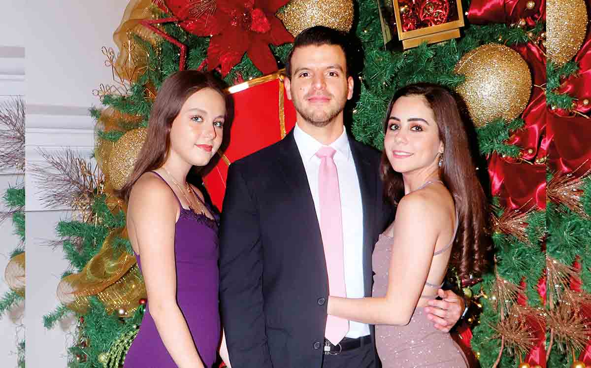 Valentina Elizondo, Armando Móses y Camila Elizondo / Fotos: Dennis Hernández