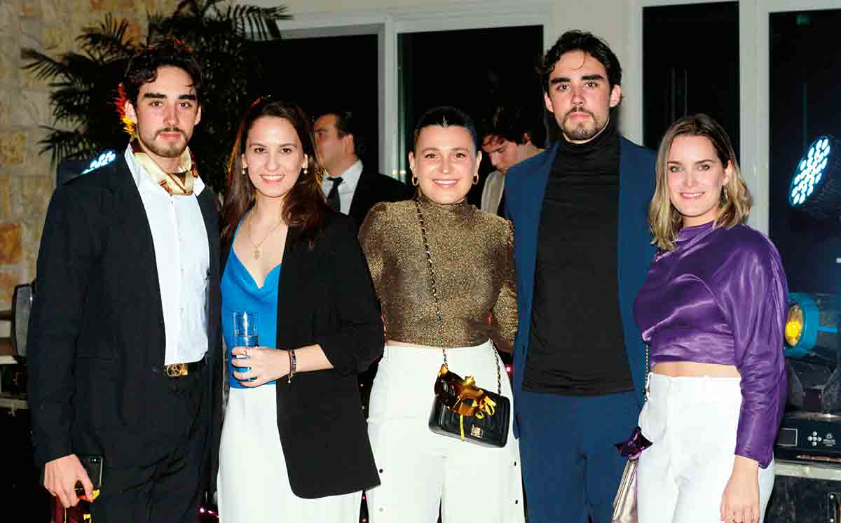 Juan Pablo Gómez, Ana Paola Alape, Luis Felipe Gómez y Ana Silvia Alape / Fotos: José Chang