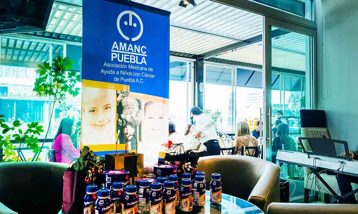 Donativo a AMANC