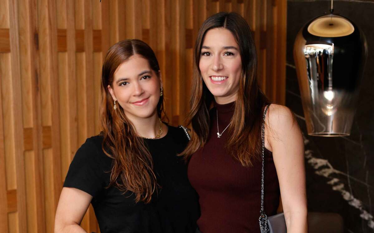Roberta Lozano y Diana Coindreau