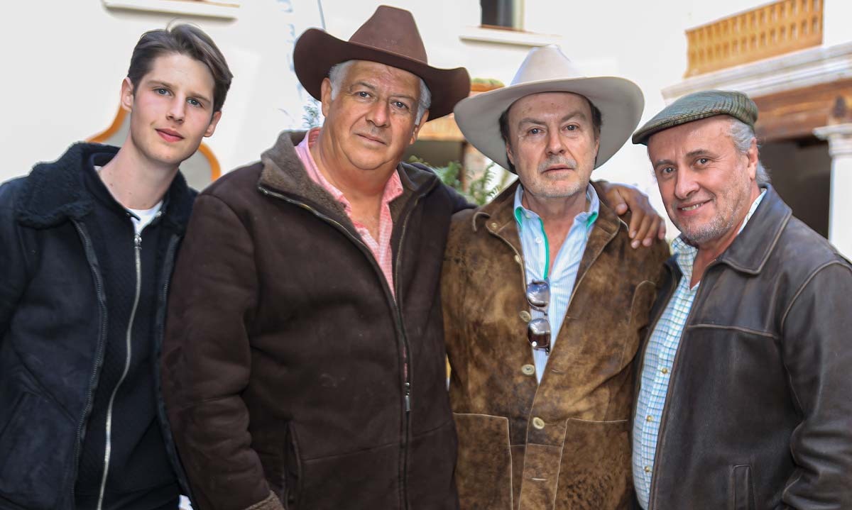 Plablo Muñoz, José Pablo Muñoz, Daniel Muñoz, Julio Uribe y Felipe Garza