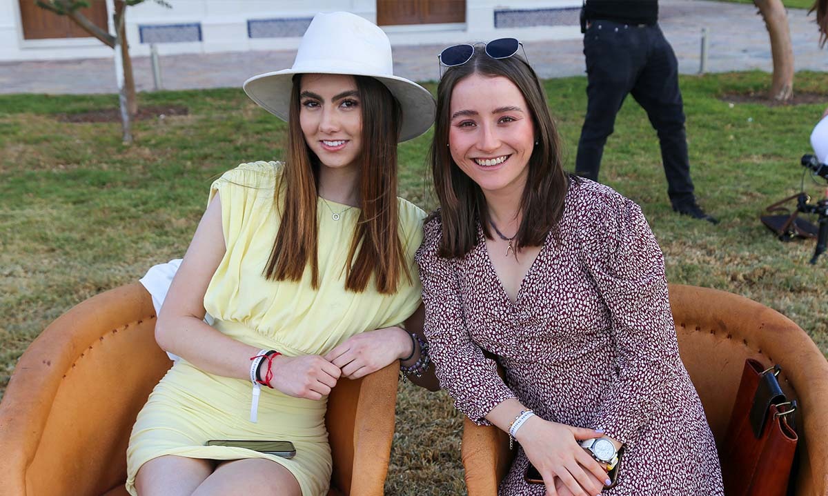 Vanessa Pfeiffer y Samantha Serrano