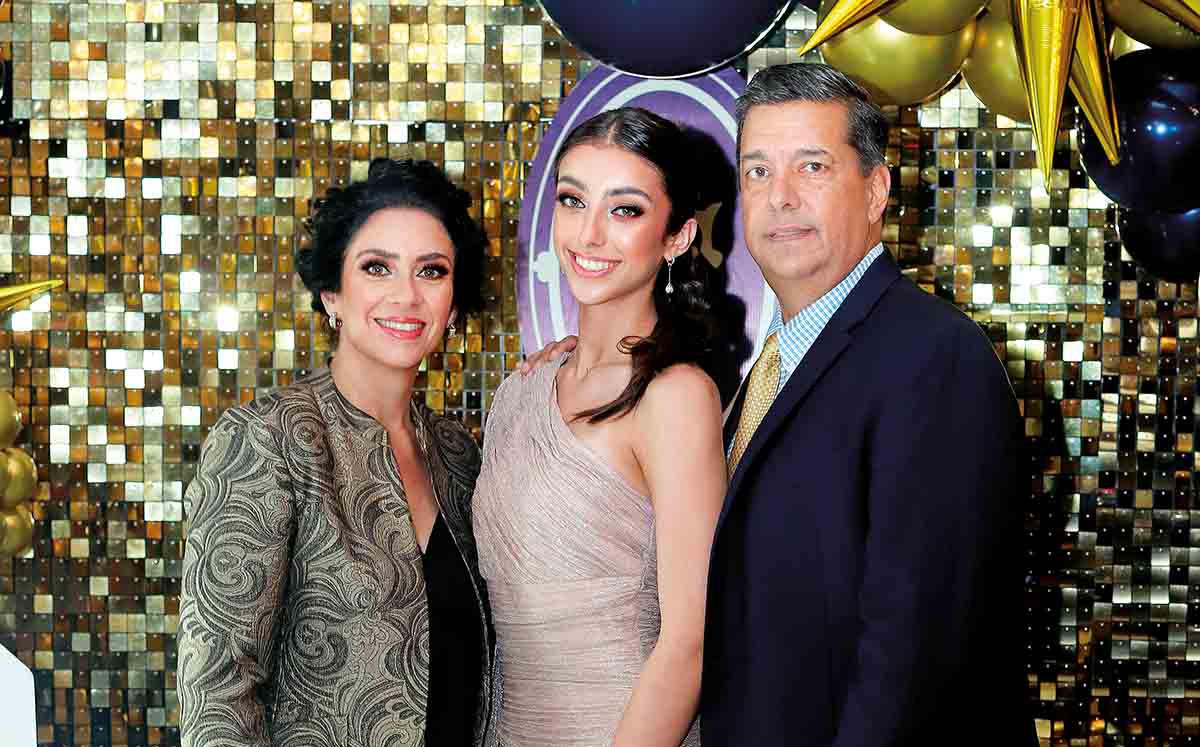 Daniela Chemas, Daniela Sobera y Santiago Sobera / Fotos: Dennis Hernández