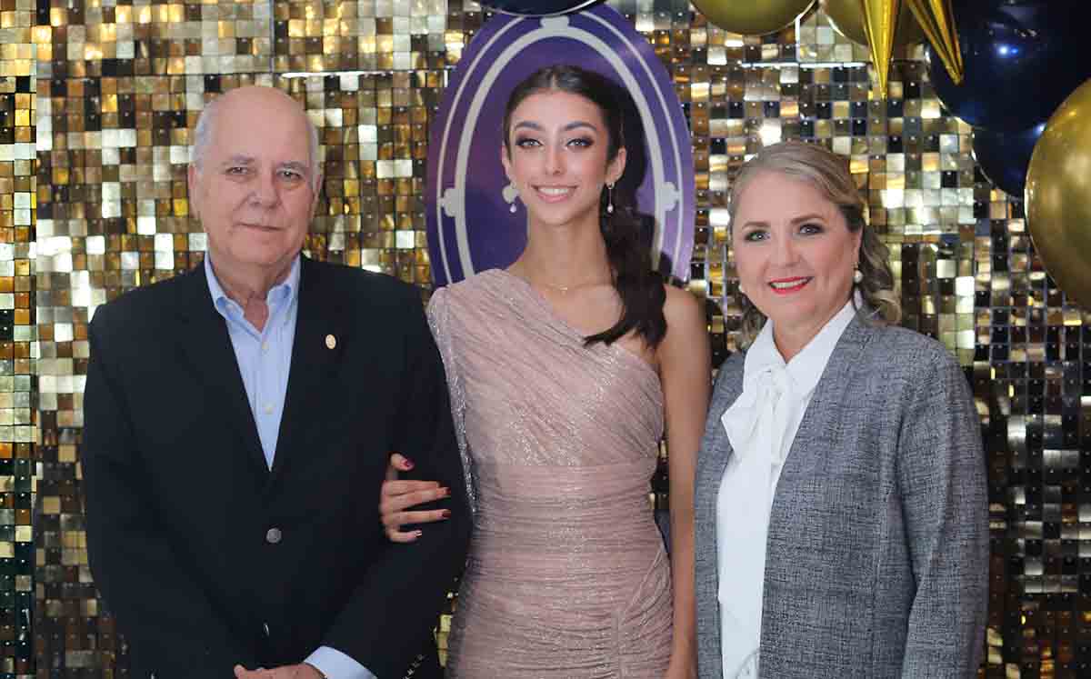 Carlos Azcárraga, Daniela Sobera y Begoña de Azcárraga/ Fotos: Dennis Hernández