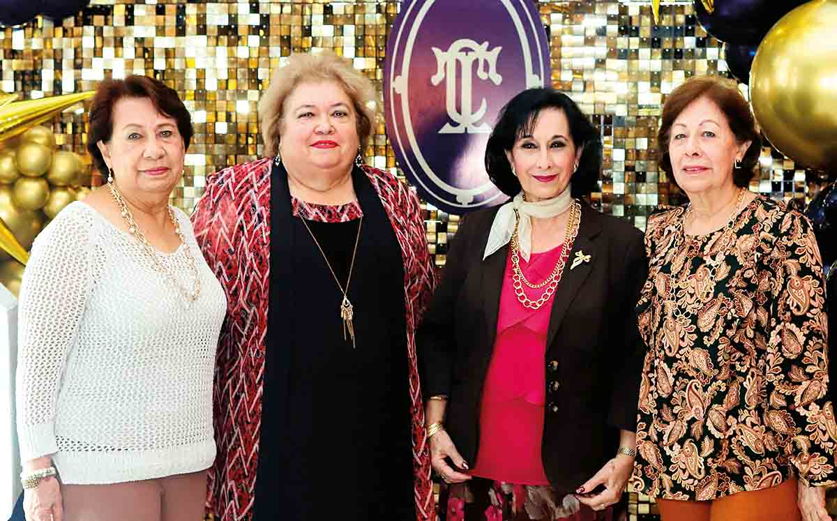 Ana Luisa Verduzco, Alejandra Guerra, Karen Verduzco y Tere Palacios / Fotos: Dennis Hernández