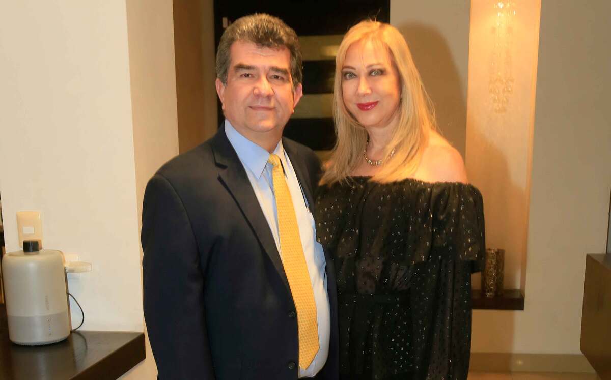 Ana Georgina González de Gámez y Jorge Gámez