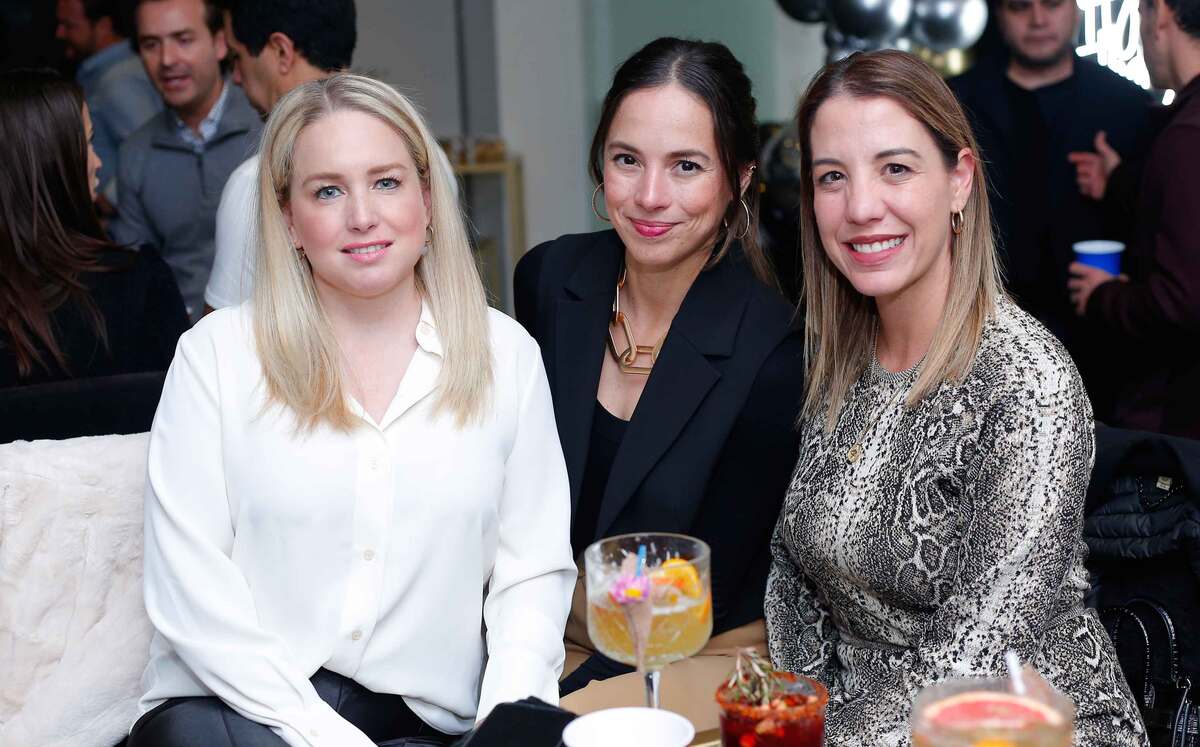 Cristina Guevara, Cecilia López y Vero Guerra