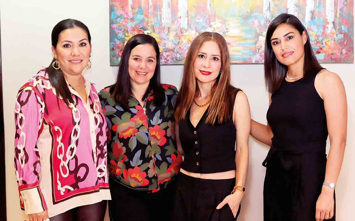 Lucero Aragón, Ale Aragón, Yaneth de Aragón y Mariney Ortiz / Fotos: Dennis Hernández