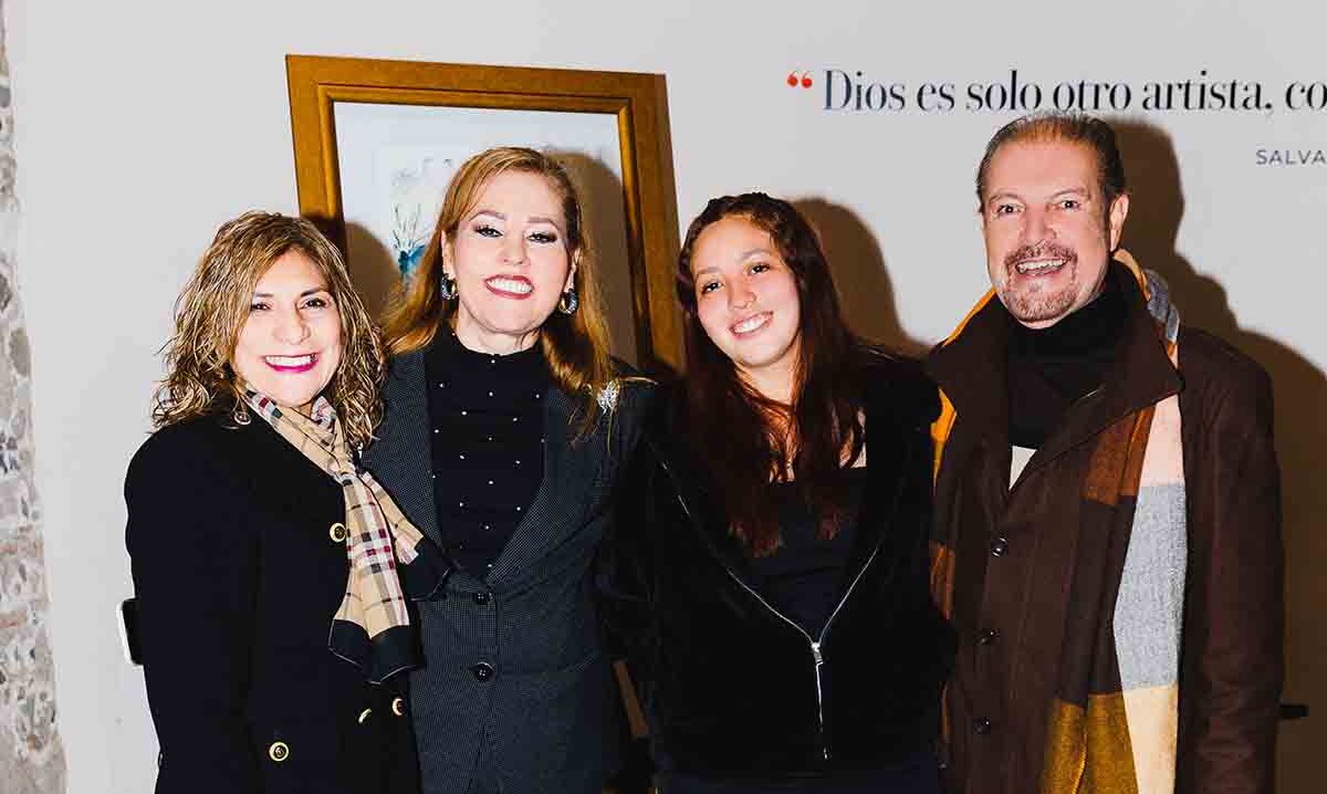 Sara Vallejo, Ana Laura Fernández de Lara, Haneloren Fernández de Lara y Antonio Tapia