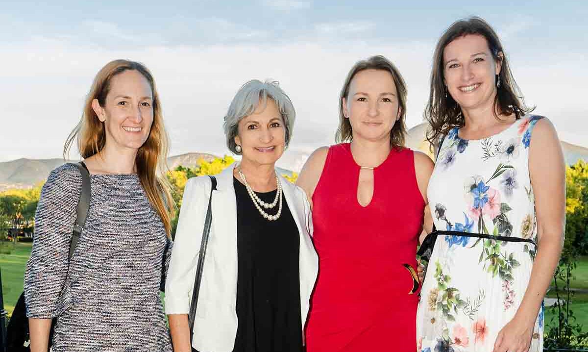 María Santos, Bertha Hernández, Zuzana Villafaña y Jana Marcova (Fotos: Manuel Salgado)