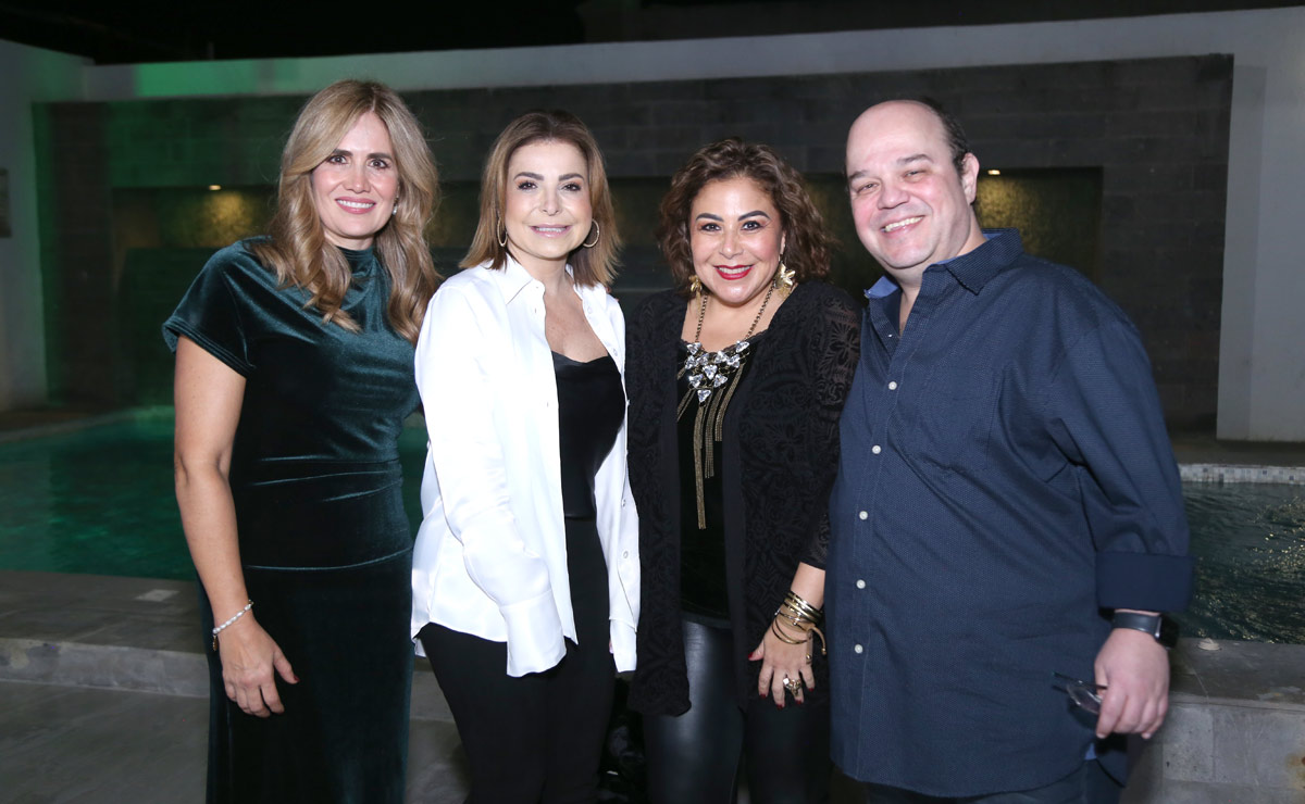 Aurora, Paola, Lizeth y Héctor