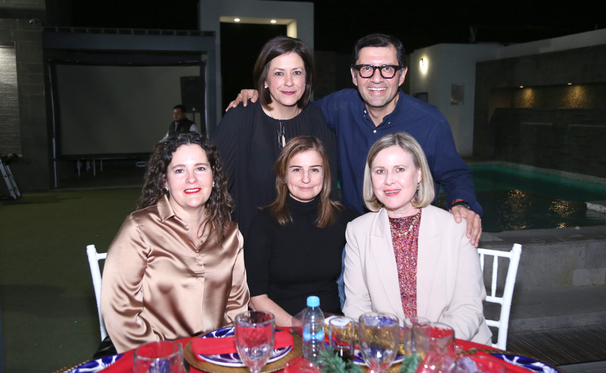 Susana, Juan, Nayma, Paty y Martha