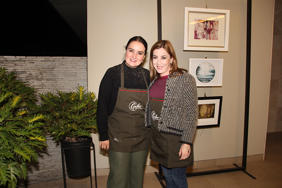 Elia Guitrón y Mary Paz Tejeda