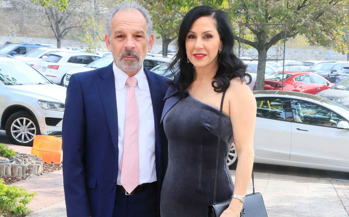 Carlos Martínez y Mónica Palacios de Martínez