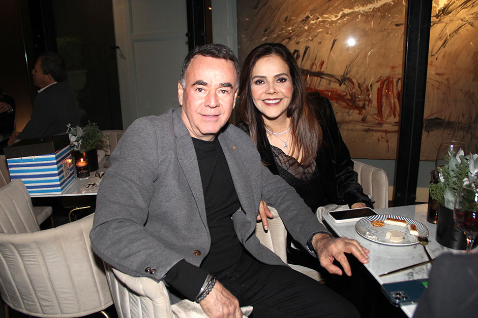 Chony Gonzalez y Marce Espinoza.