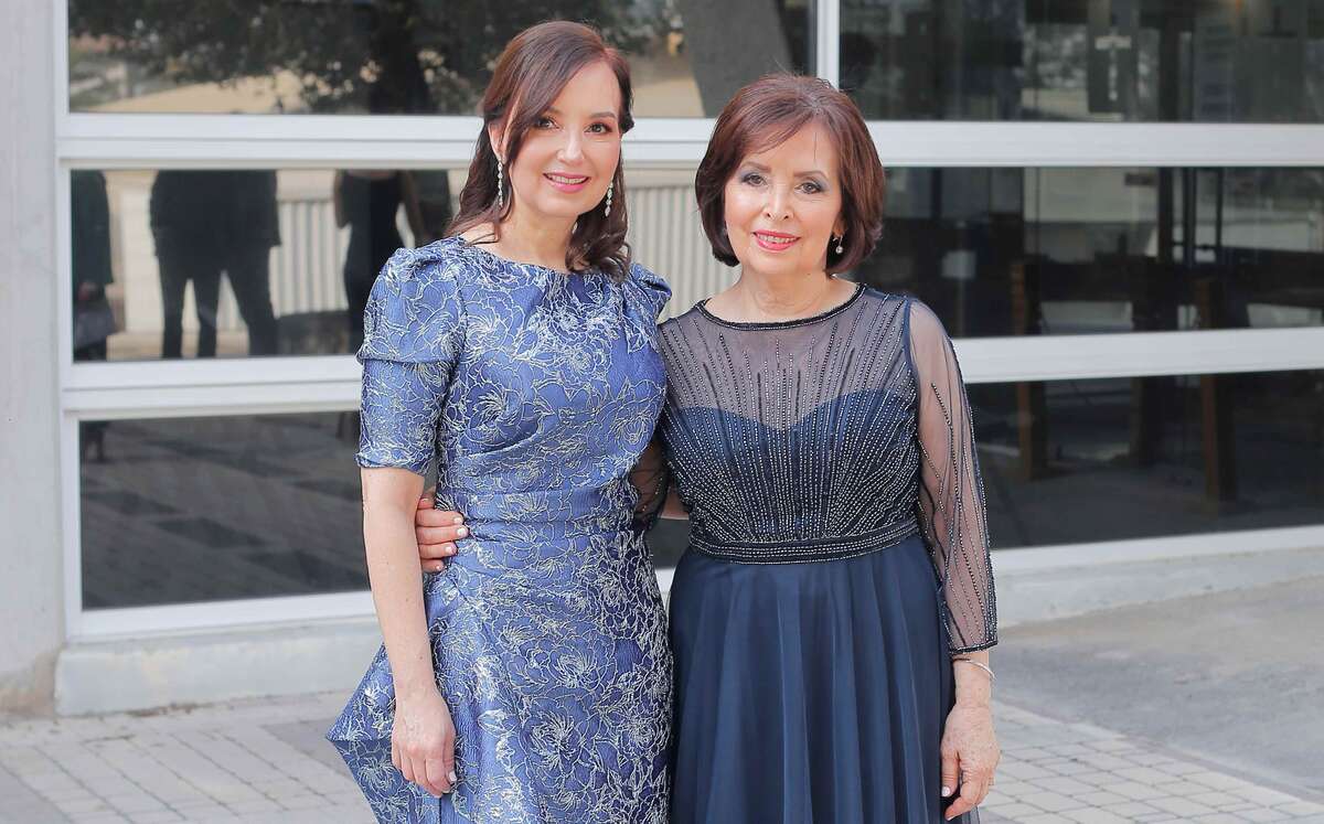 María De los Ángeles Peña  y María De los Ángeles de González