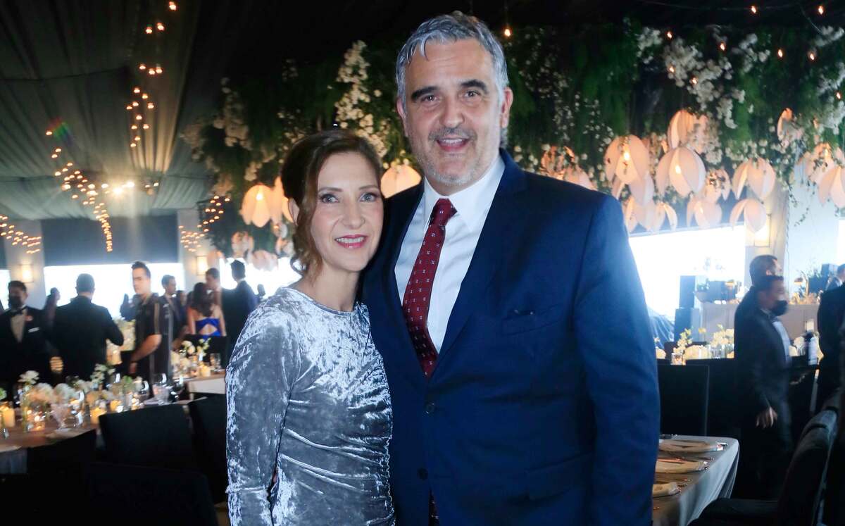Martha Livas de Canales y Adrián Canales