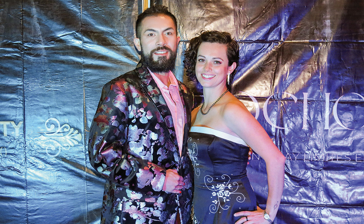 Irving García y Jessica Arana
