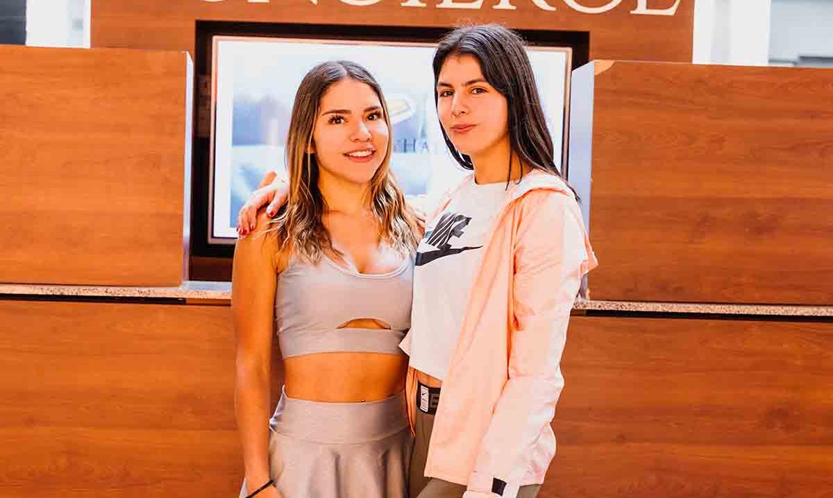Verónica Martínez y Katya Alarcón