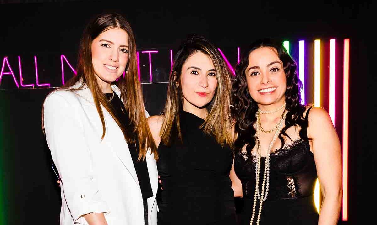 Rebeca Velasco, Rosy Gudiño y Any Núñez