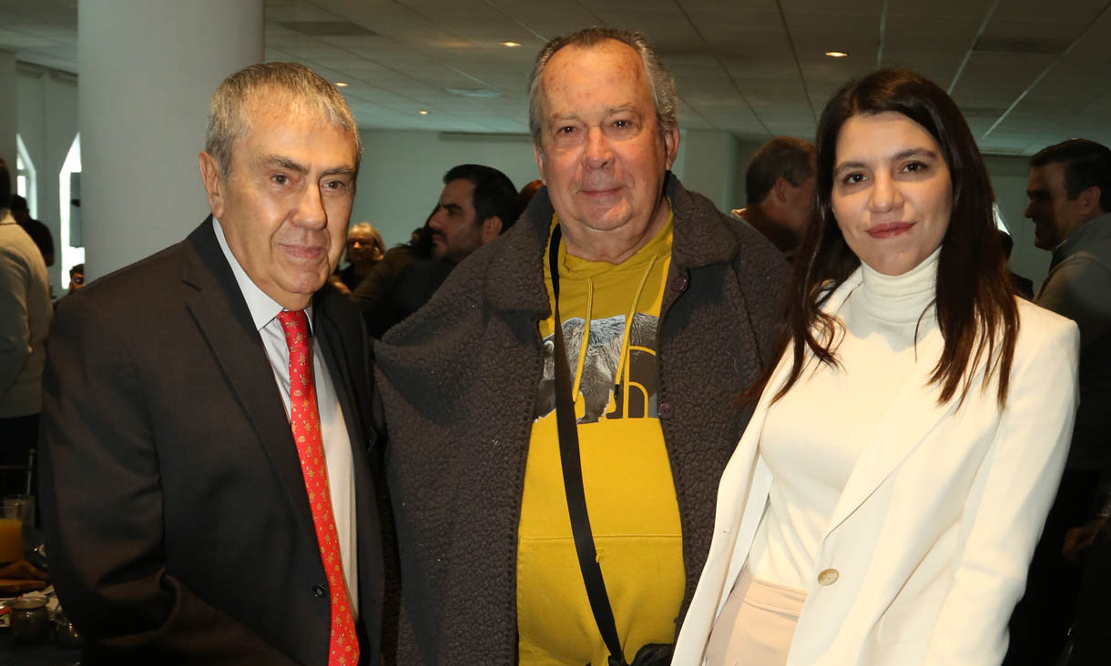 Alejandro Rodríguez, Mauricio Fernández y Brenda Tafich