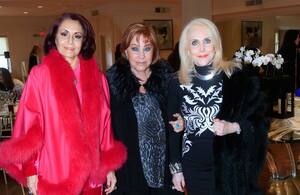 Amalia Lozano de Maiz, Mágala García y Tey González de Salas. Fotos: Omar Valdez