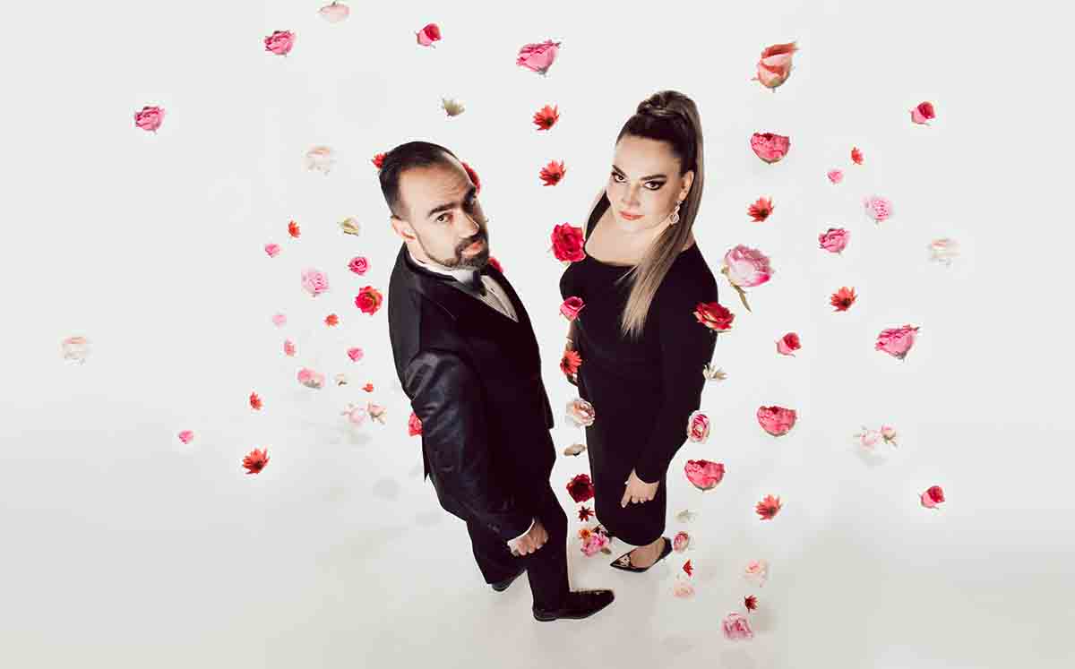 “El amor de pareja es encontrar a alguien que te apasione, que sea tu mejor amigo o amiga, así como tu cómplice de aventuras”. Ana Paula Cánovas y Jul