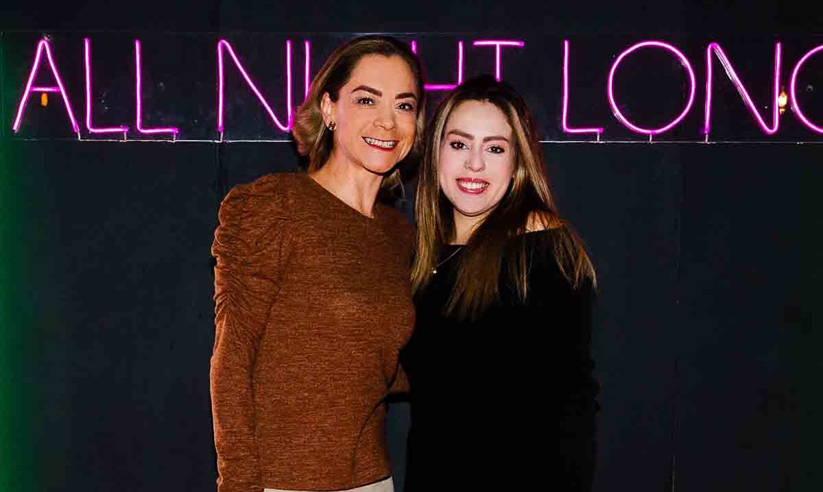 Yazmin Huitron y Larissa Chí