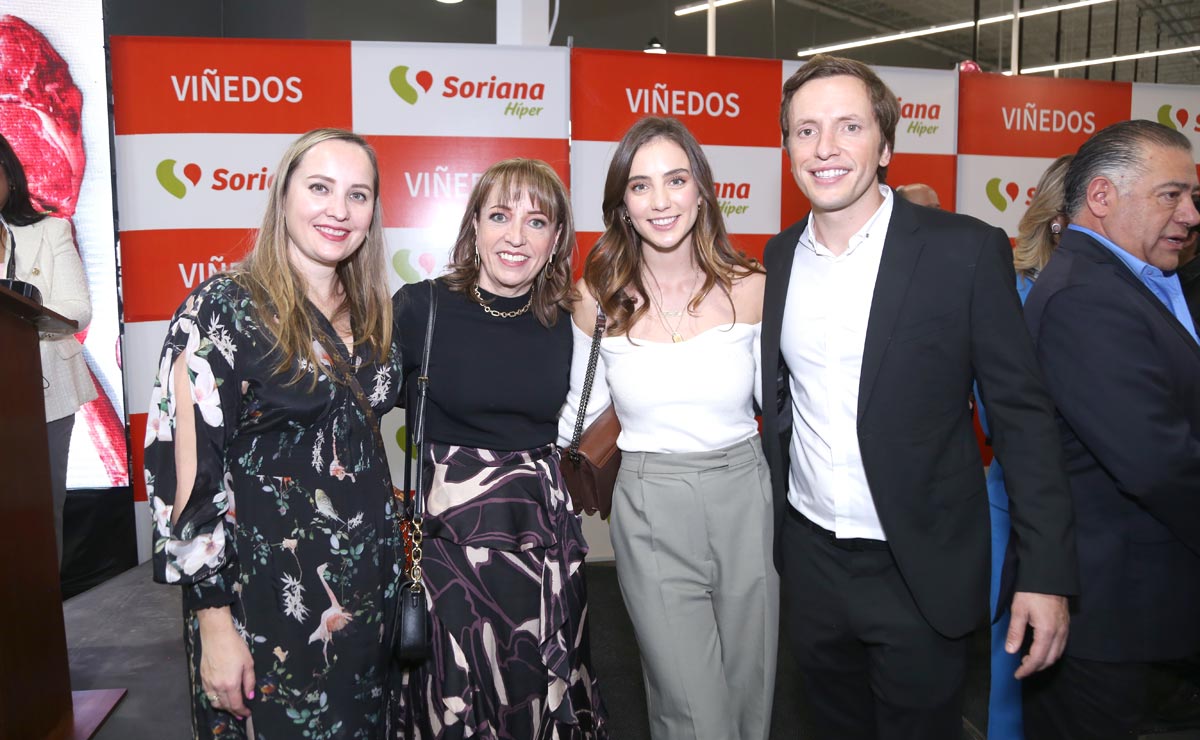 Daniela, Marytere, Roberta y Alberto