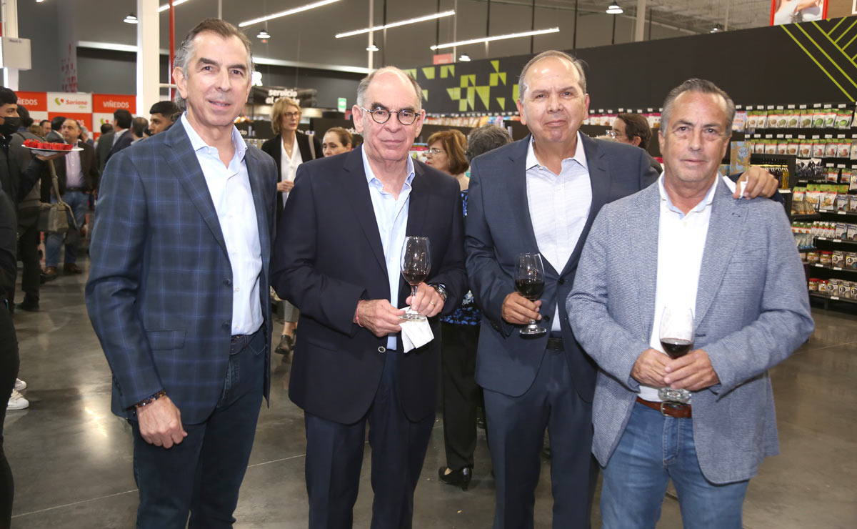 Darío, Enrique, Ulises y Miguel Ángel