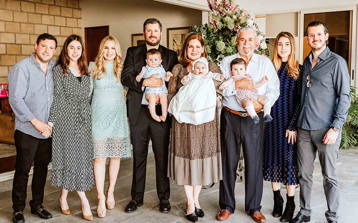 José Eduardo García, Constanza de García, Andrea de García, Mauricio García, José Eduardo García, Emilia García, Hazel de García, Roberto García, Robe