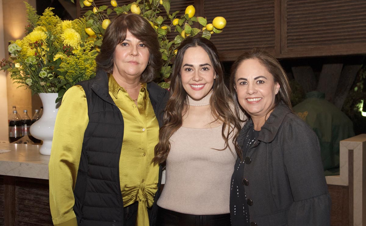 Rosa, Gene y Gene