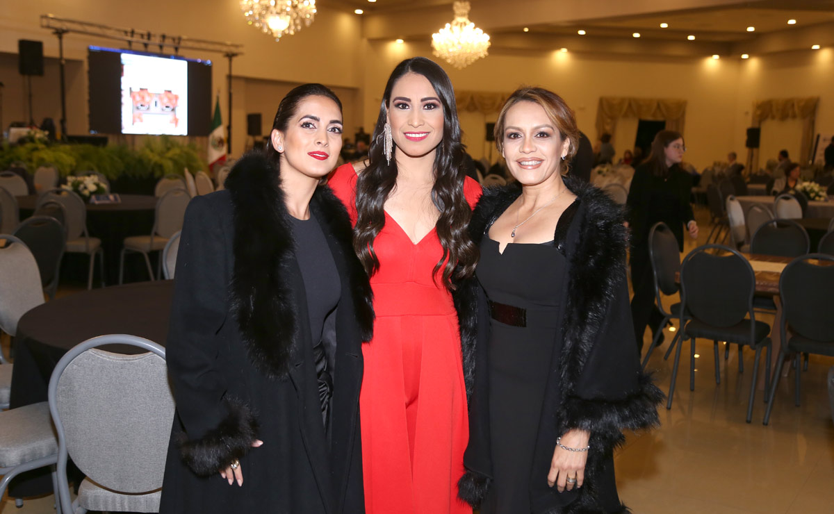 Stephania, María y Maricarmen