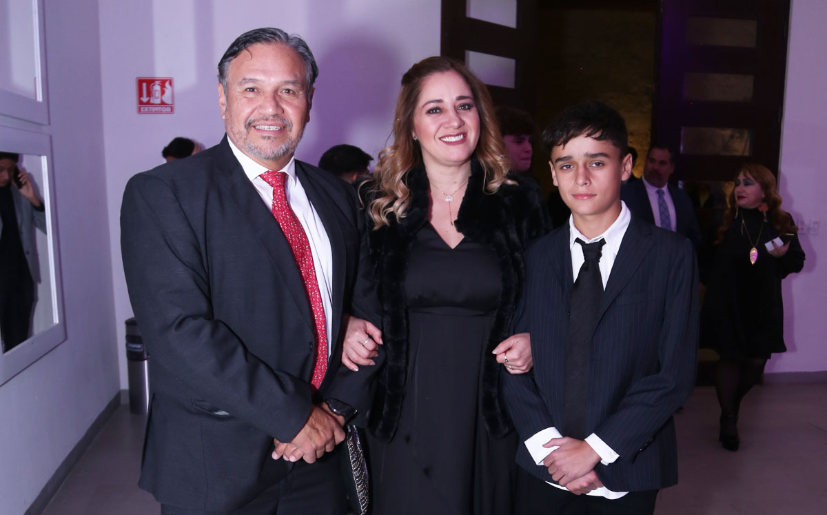 Fernando, Laura y Luisfer