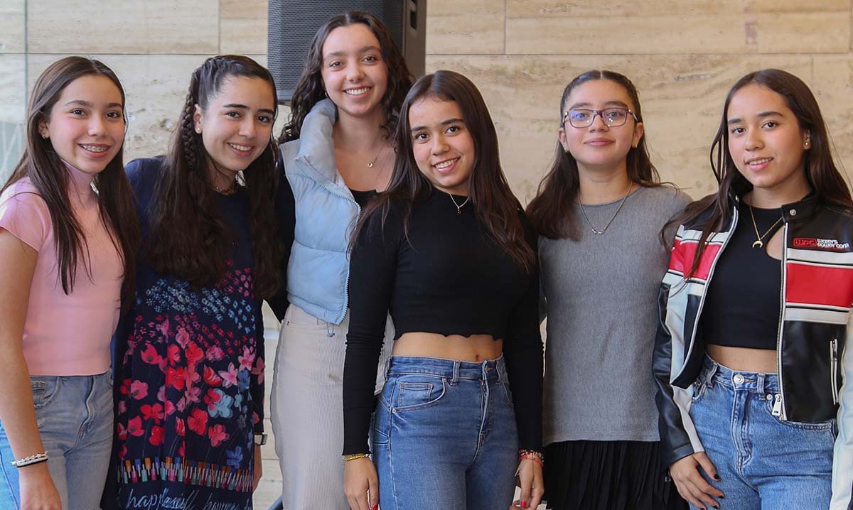 Alexa Arbaiza, Andrea Rodríguez, Aranza Arbaez, Sofia Villegas, Constanza Rodríguez y María Fernanda Villegas.