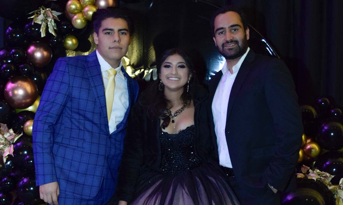 Israel Rergis, Jennifer Rergis y Samuel Rergis