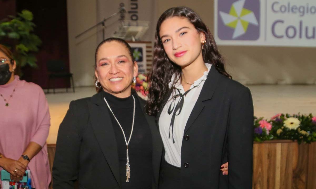 Eva Patricia Cabrera y Ana Karen Ruiz
