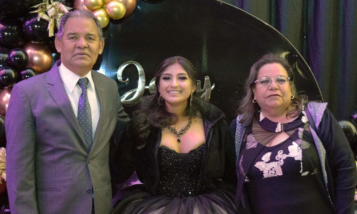 Armado Rergis, Jenniner Rergis y Rosi Villegas