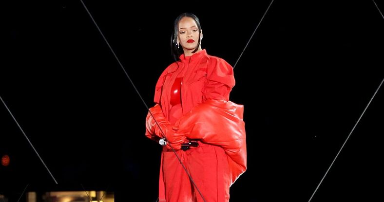 Rihanna confirma segundo embarazo en el Super Bowl 2023 (Foto: Getty Images)