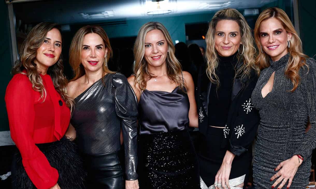 Olaya Guajardo, Marcela Lozano, Erika Cortés, Elia Cerda y Ana Carrillo de Ibarra 4