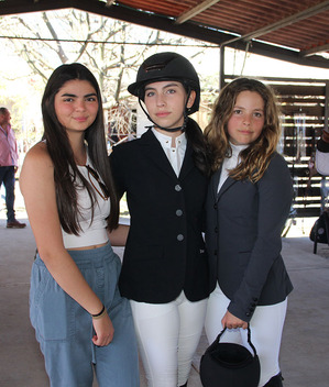 01 Alexa Jaik, Sofía Álvarez Jiménez y Ximena Arroyo Garcín