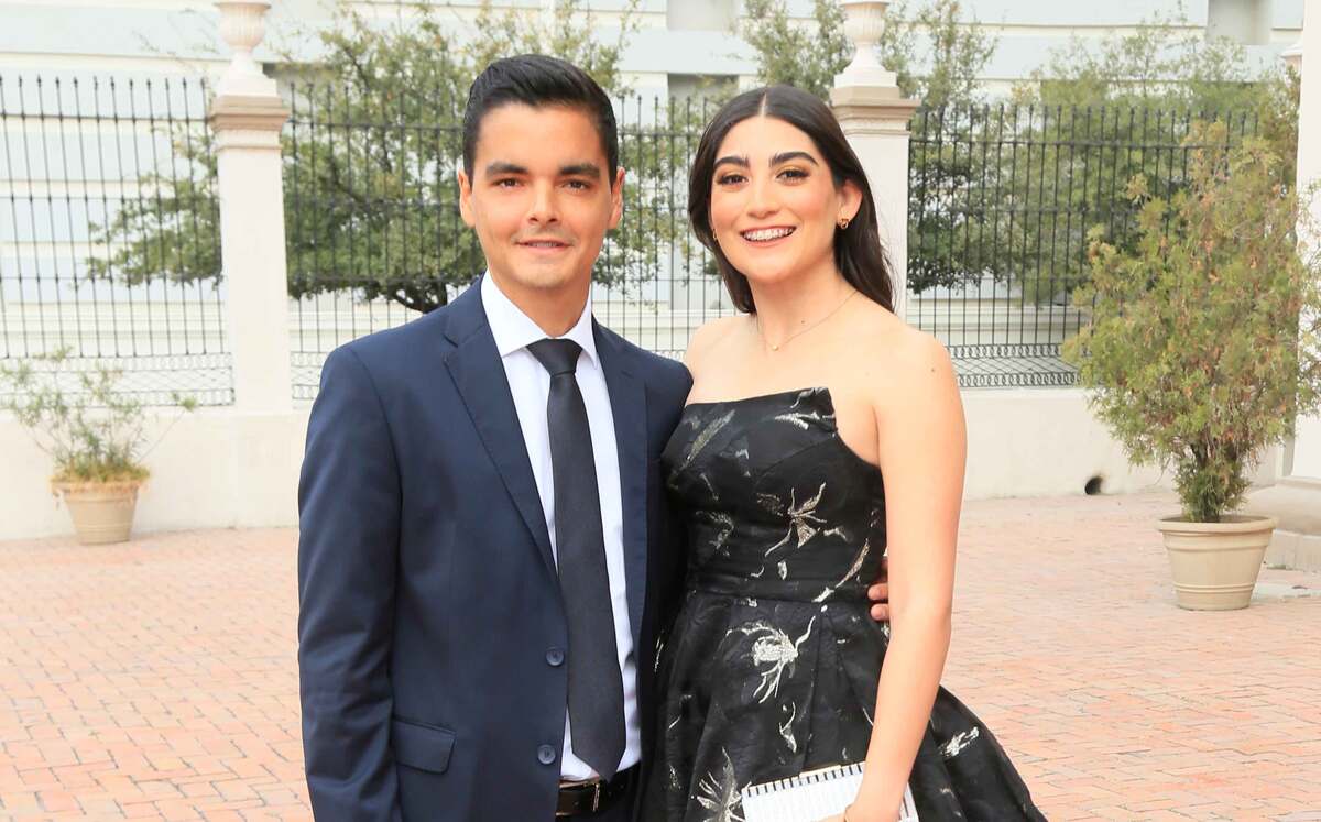 Ernesto Purón y Jessica Chávez