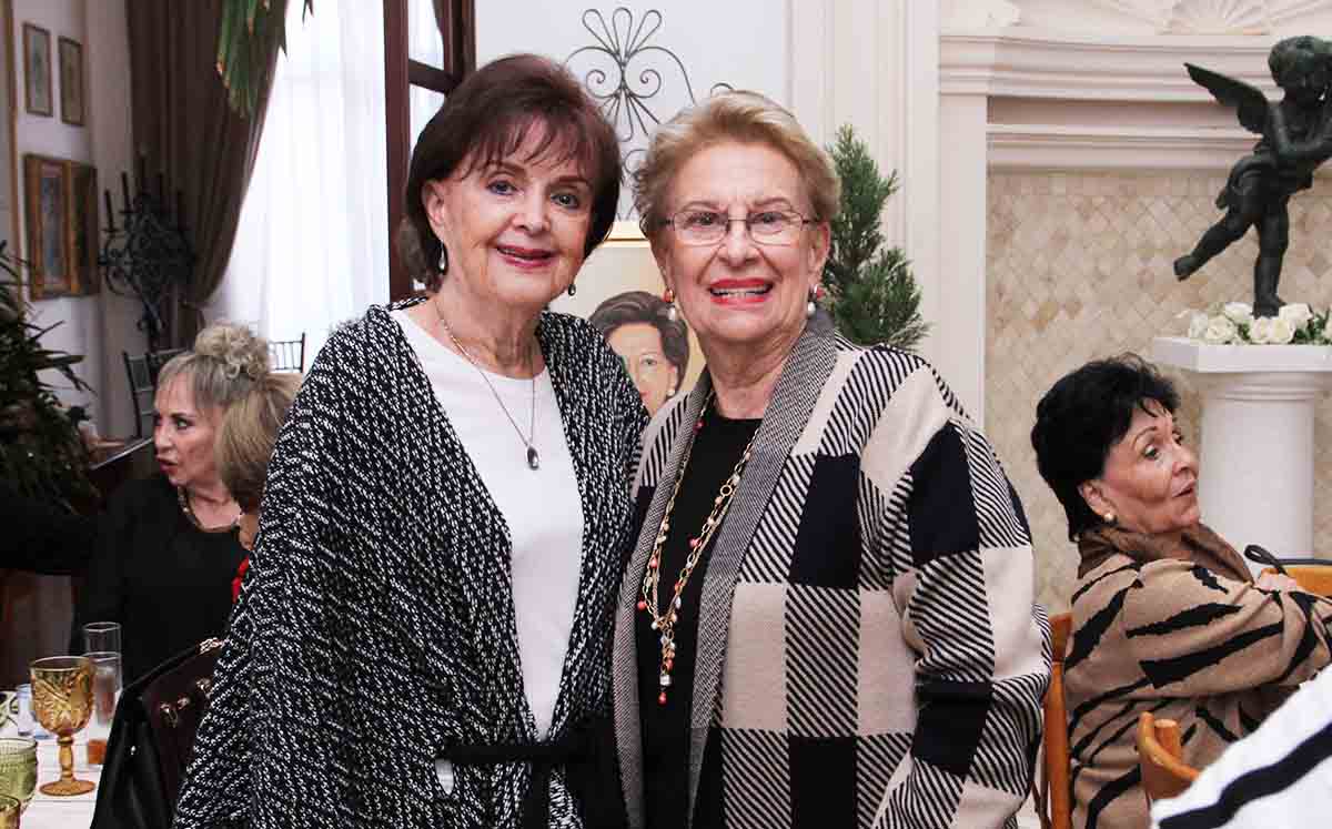 Hilda Lobato y Tere Peláez / Foto: José Chang