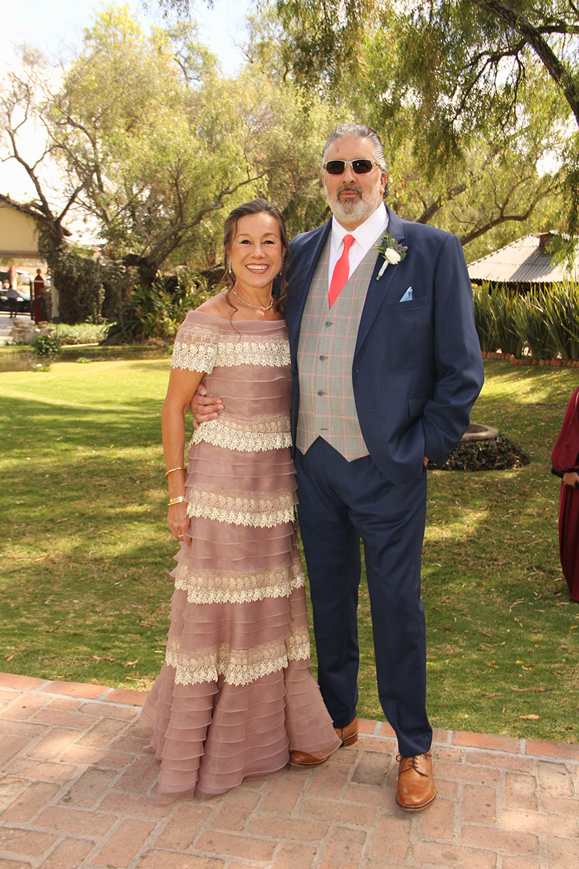 02 Papás de la novia. Lourdes Carolina Cham y Francisco Javier Acosta