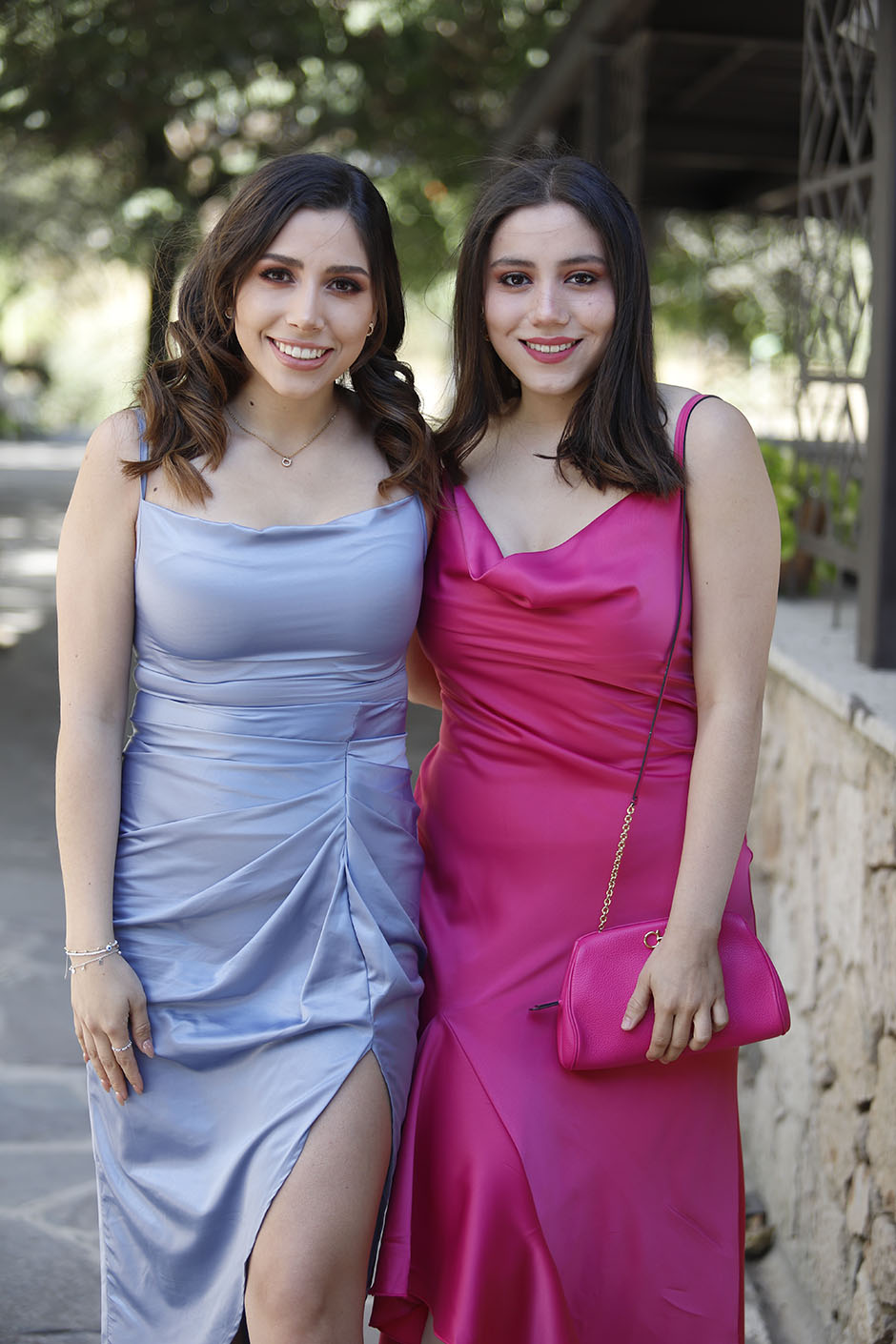 Sonia Magaña y Jennifer Magaña