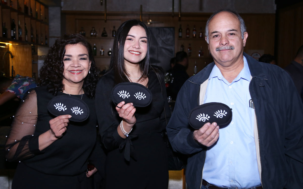 Carmen, Ana Laura y Eduardo