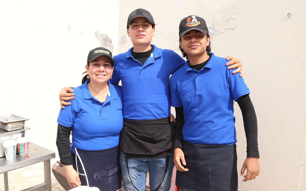 Elizabeth, David y Luis