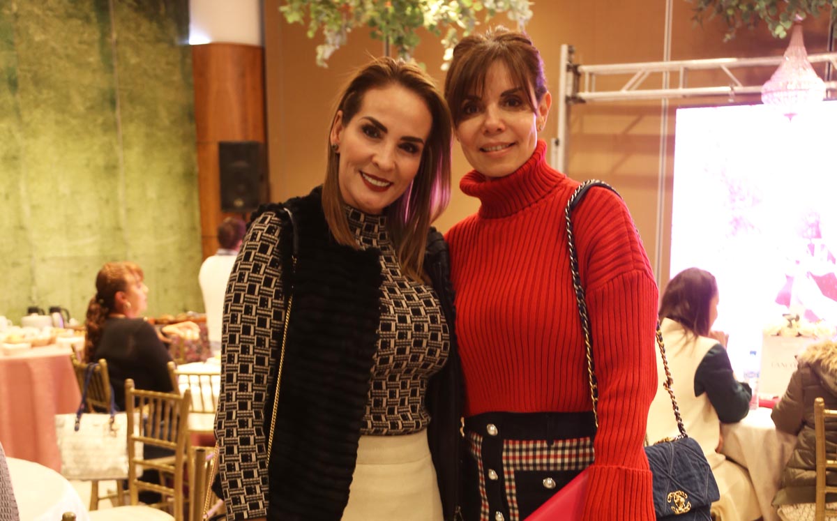 Mary y Nury