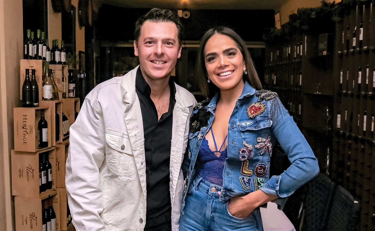 Emiliano Carbonell  y Paola Intandegui